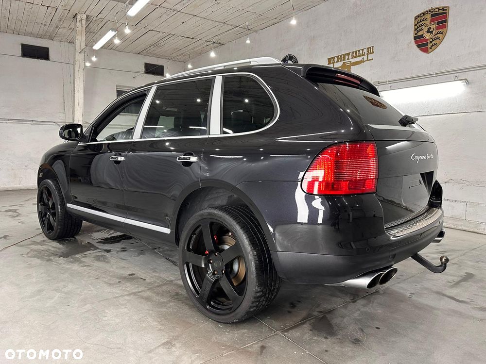 Porsche Cayenne - 30