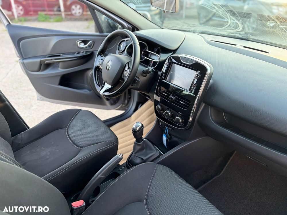 Renault Clio Energy TCe SL Iconic - 4