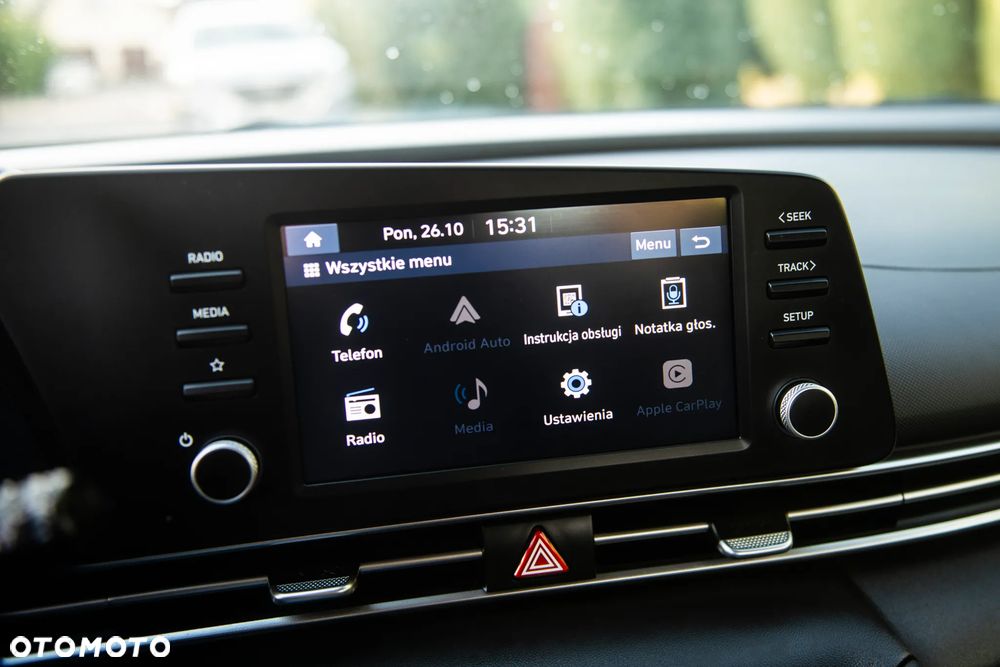 Hyundai Elantra 1.6 Smart - 24