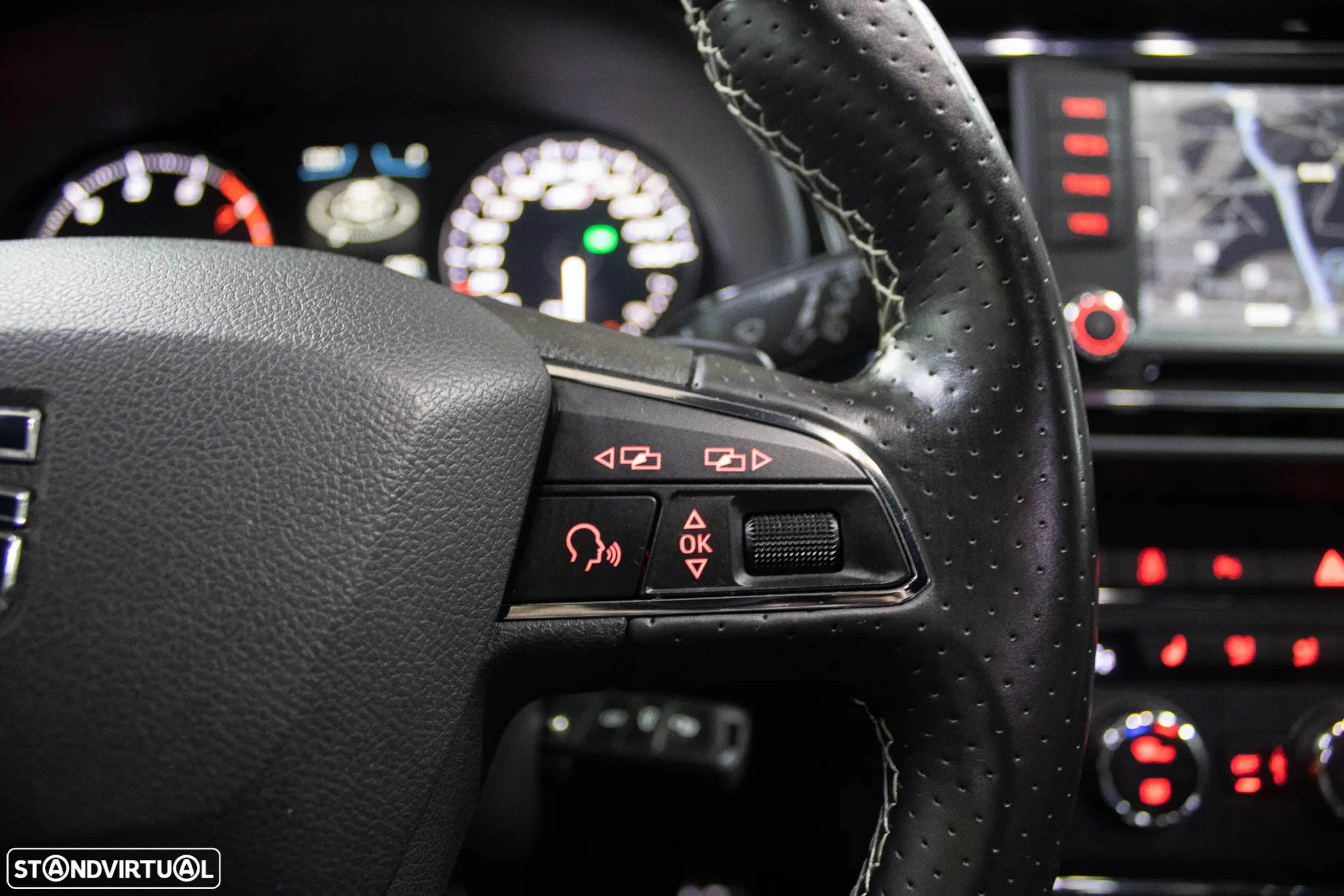 SEAT Leon SC 2.0 TSI S&S DSG Cupra 290 - 25