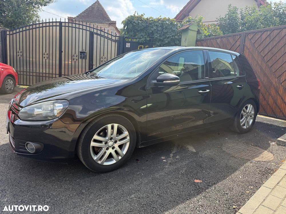 Volkswagen Golf 2.0 TDI Highline - 1