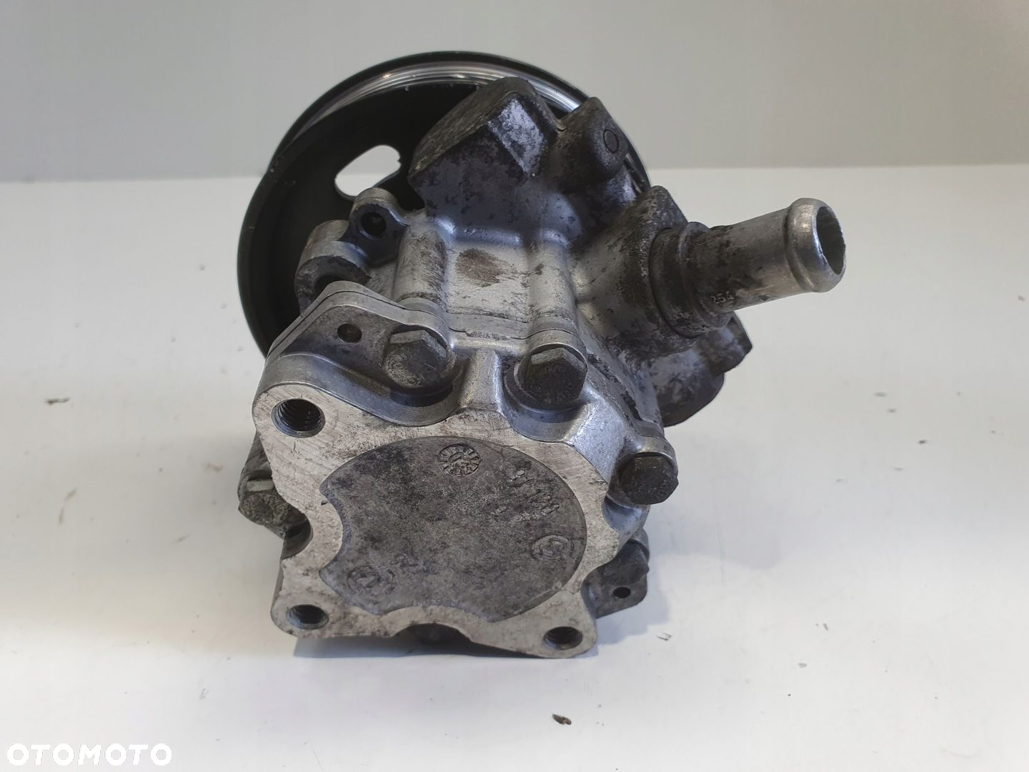 Audi A4 B7 2.0 TDI POMPA WSPOMAGANIA 8E0145155N - 6