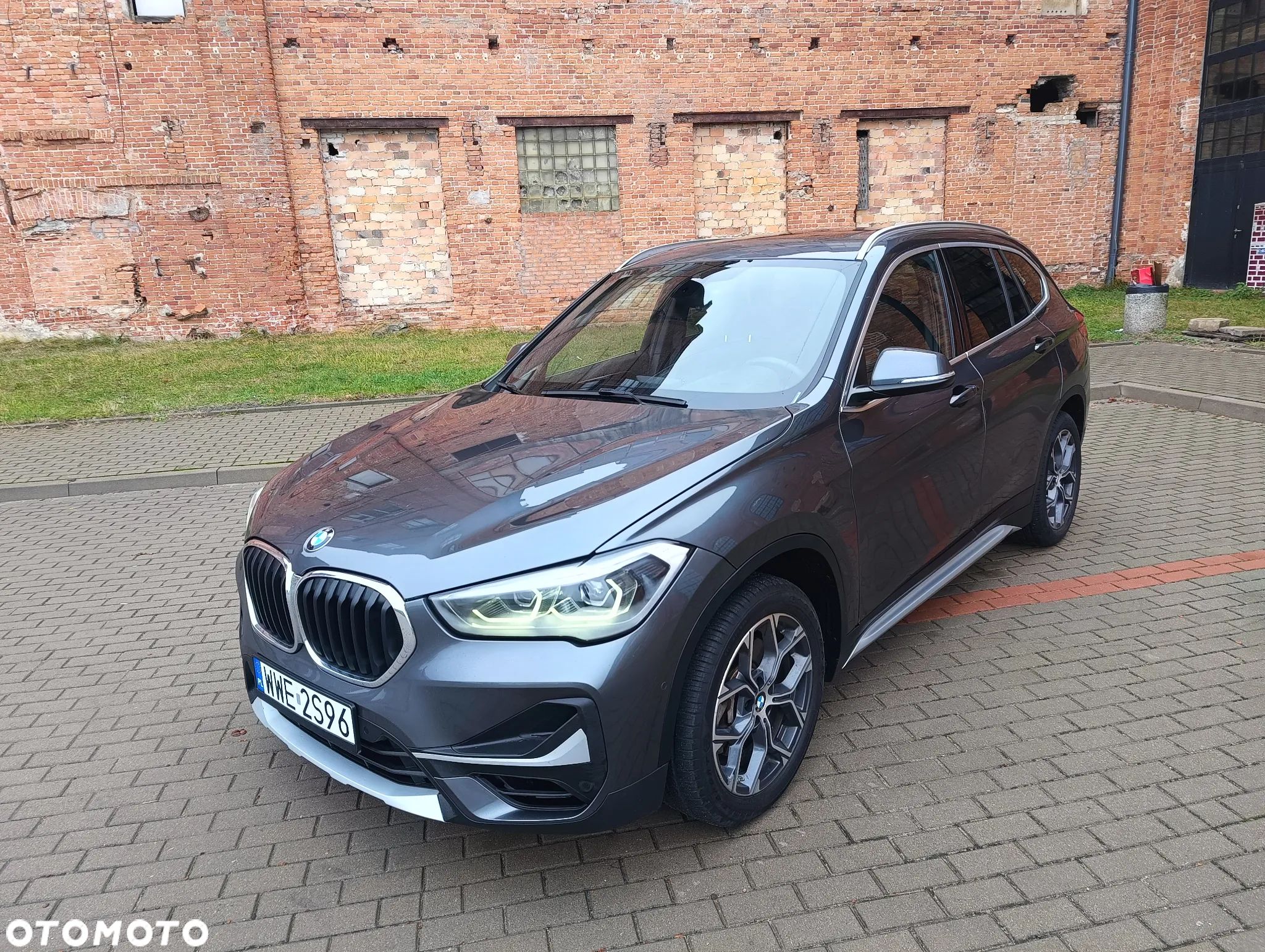 BMW X1 xDrive25i Sport Line sport - 1