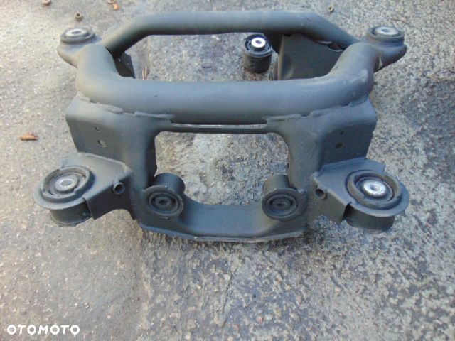 BMW E46 LUX wózek sanki BELKA ława TRAWERSA TYŁ TYLNA zawieszena OK poduszki GUMY - 6