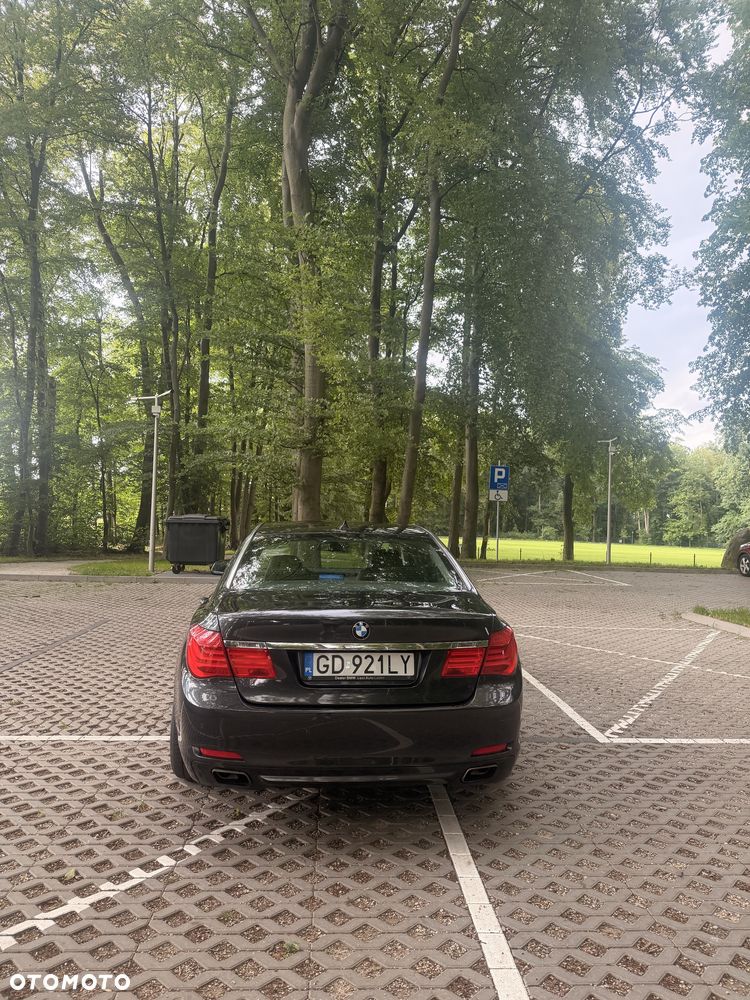 BMW Seria 7 - 3