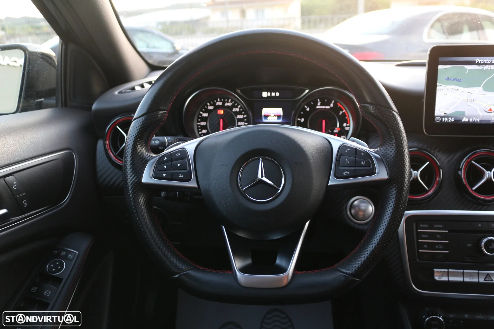 Mercedes-Benz A 45 AMG 4-Matic - 17