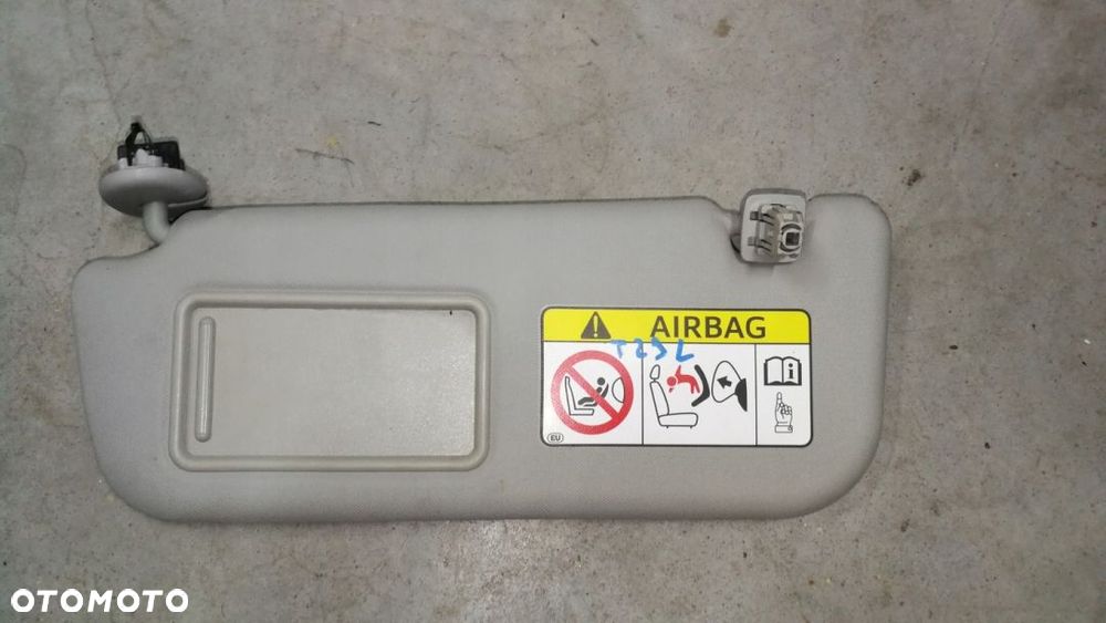 Osłona słoneczna lewa słonecznik Avensis t29 15-18