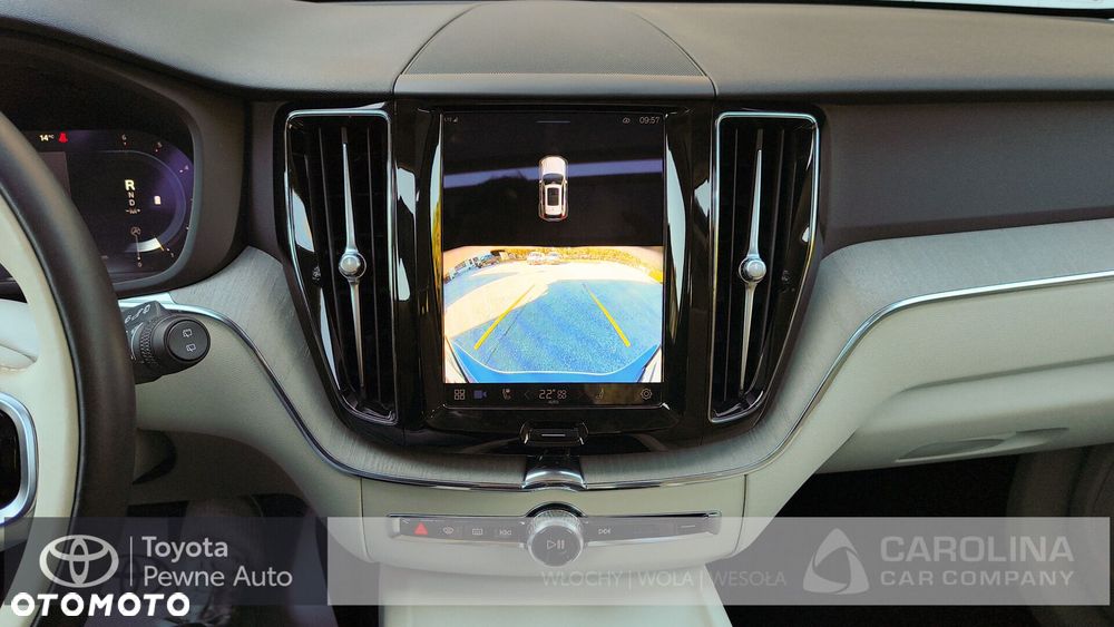 Volvo XC 60 B4 D AWD Plus Dark - 7