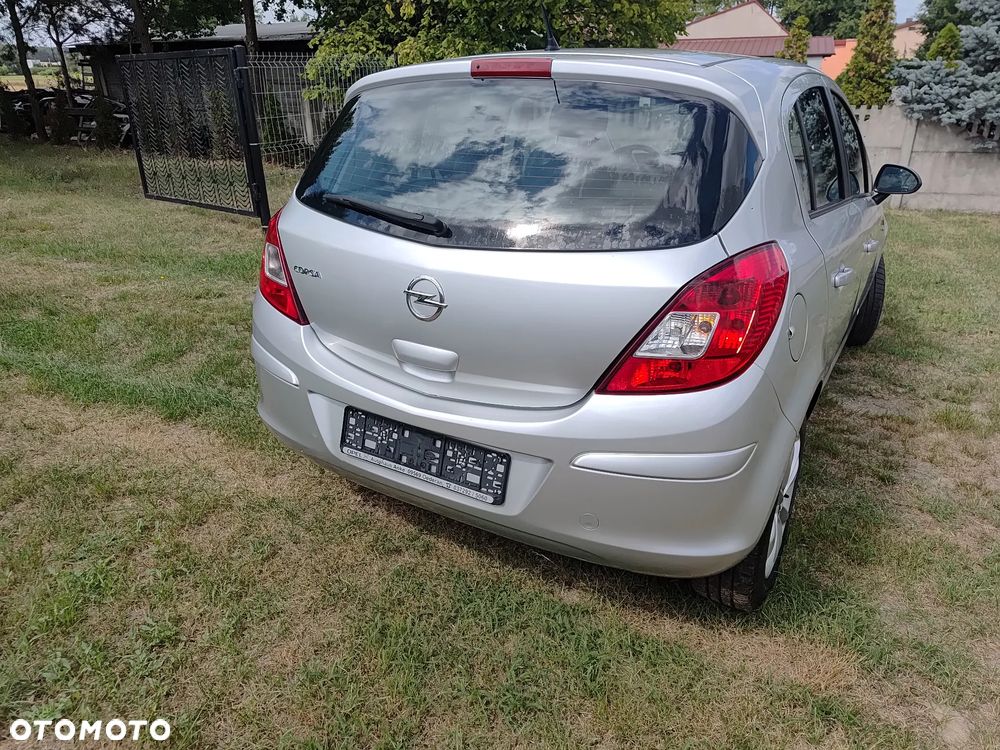 Opel Corsa 1.2 16V Energy - 8