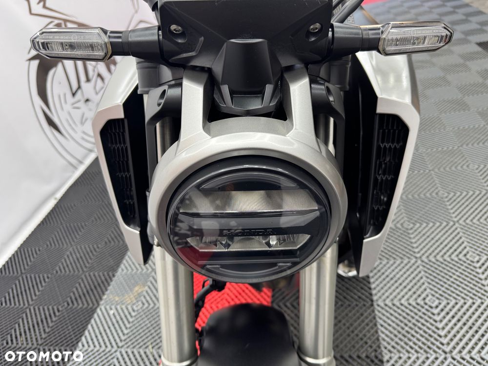 Honda CB - 26