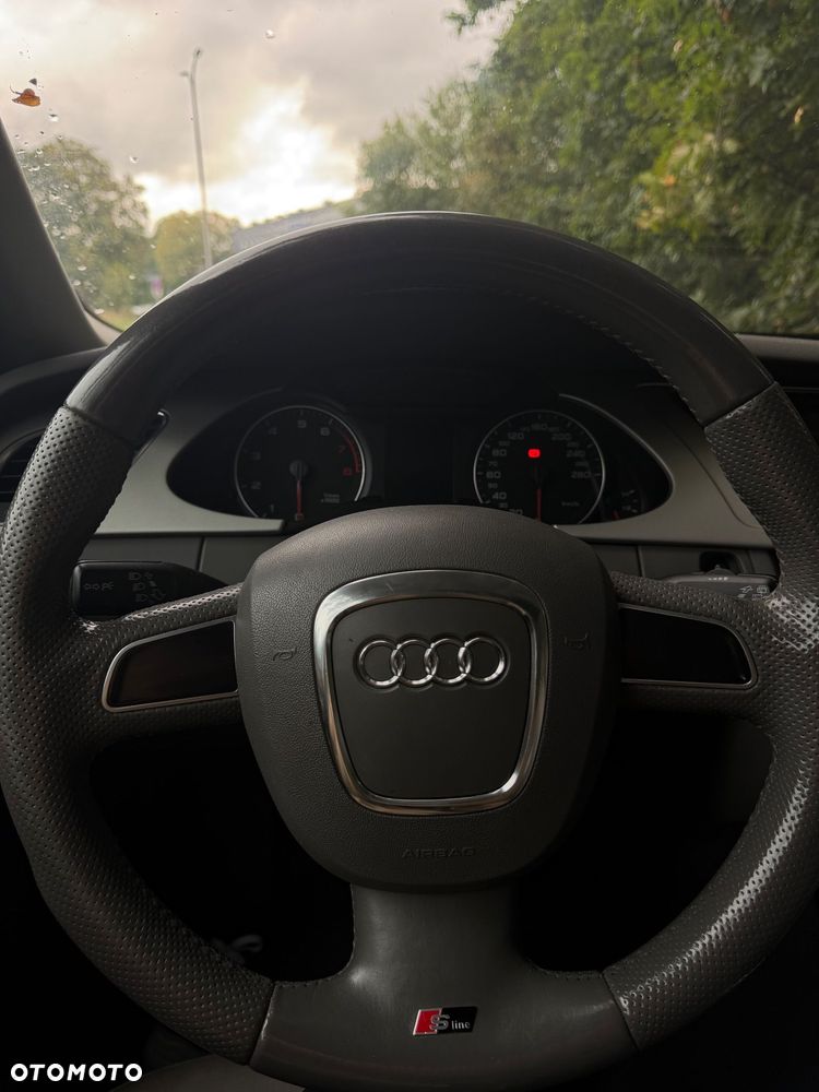 Audi A4 Avant 2.0 TFSI Quattro - 4