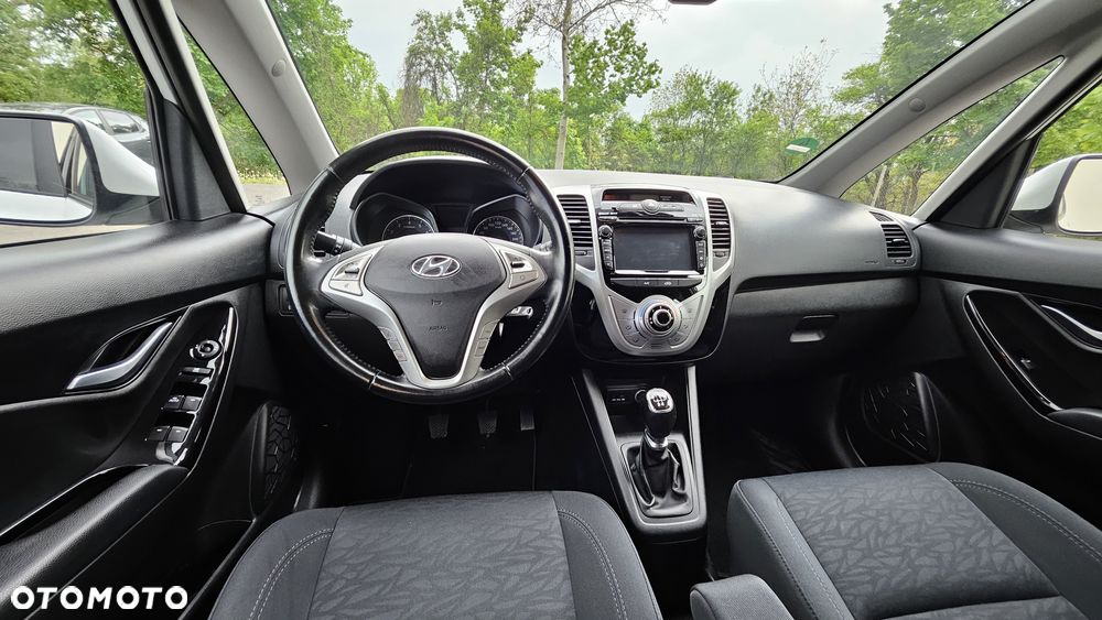 Hyundai ix20 1.4 Crossline - 25