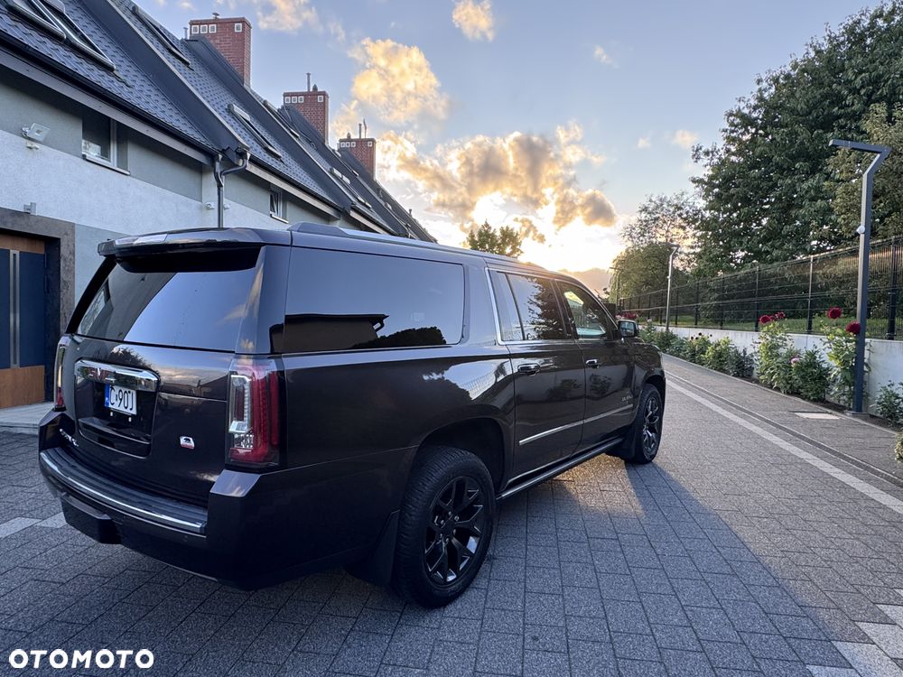 GMC Yukon ver-denali-6-2-xl - 6