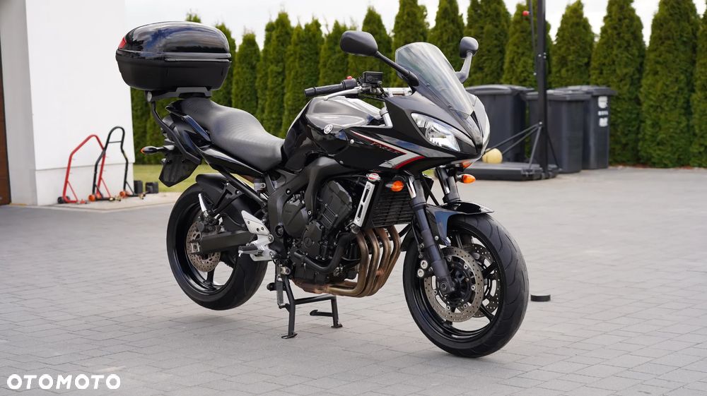 Yamaha FZ6 - 10