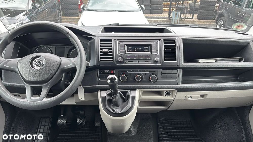 Volkswagen Transporter - 19