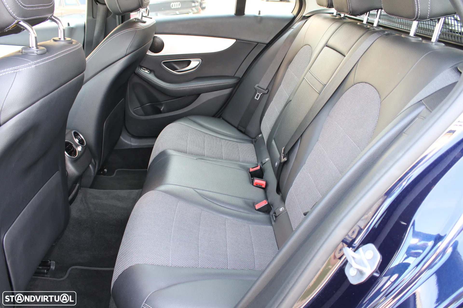 Mercedes-Benz C 220 d Avantgarde - 29
