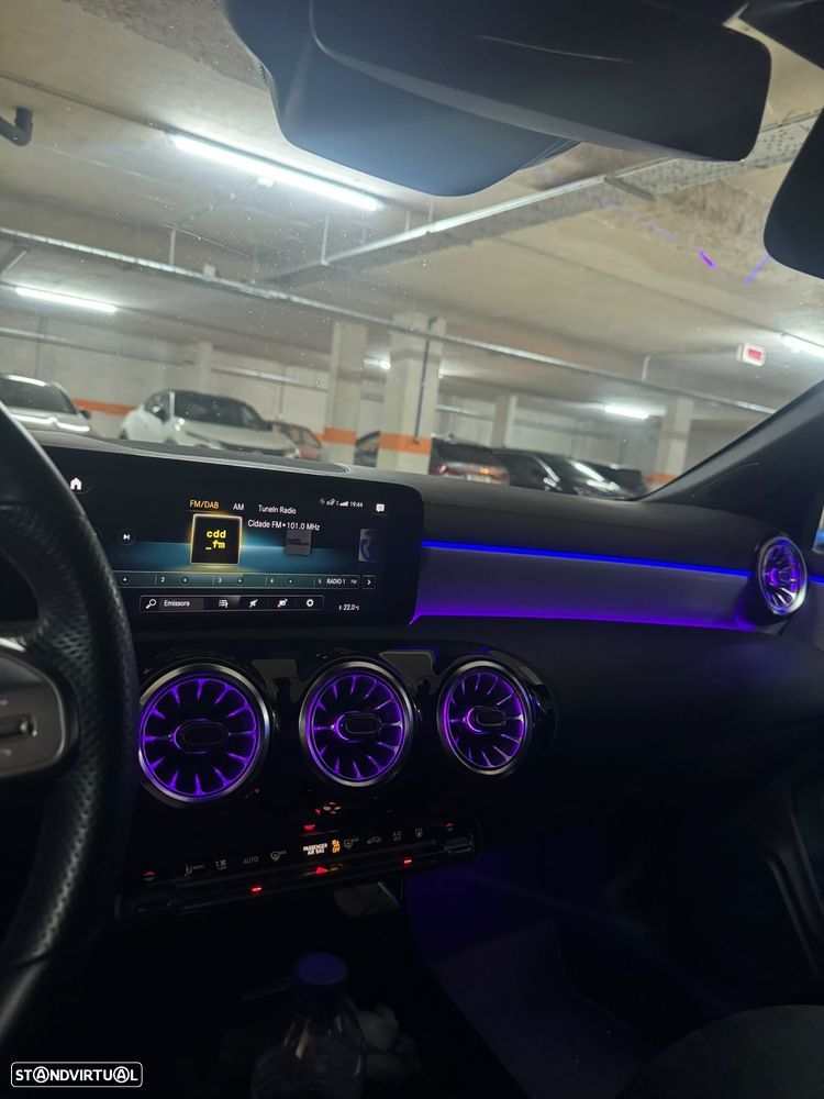 Mercedes-Benz CLA 250 - 11
