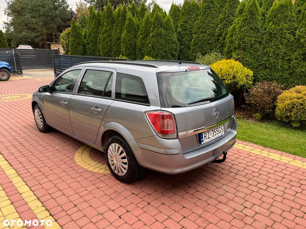 Opel Astra III 1.7 CDTI Edition - 4