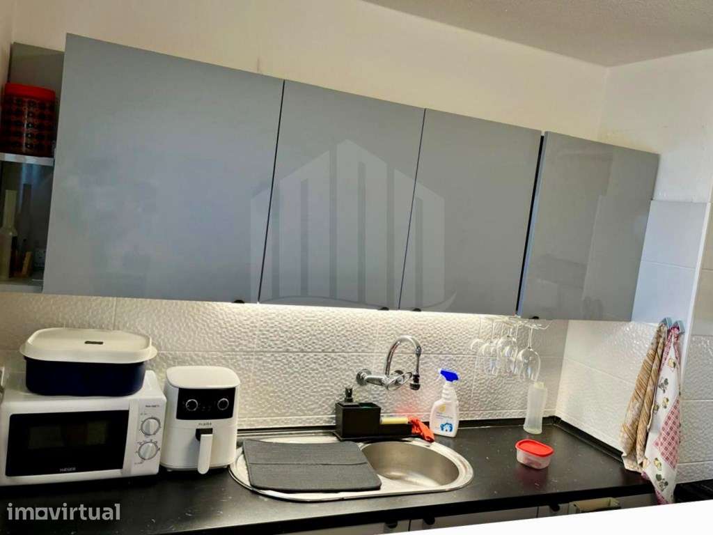 Apartamento T3+1, Santo António da Charneca, Barreiro - Grande imagem: 2/12