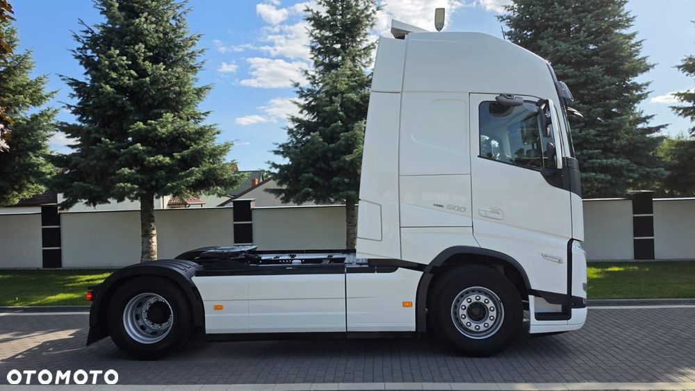 Volvo ///FH///500///2022///GLOBETROTTER/// XXL///FULL LED///VIRTUAL COCPIT/// TABLET///KLIMATYZACJA POSTOJOWA/// ZABUDOWY MIĘDZYOSIOWE///WAGA/// KAMERA///STAN BARDZO DOBRY - 6