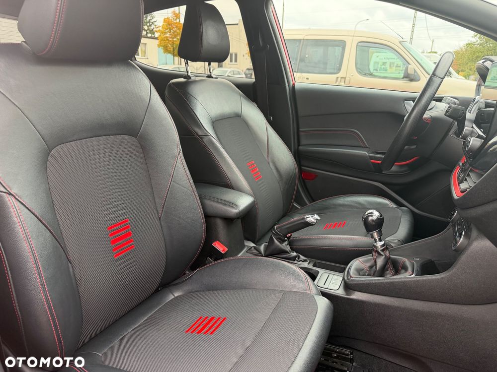Ford Fiesta - 16