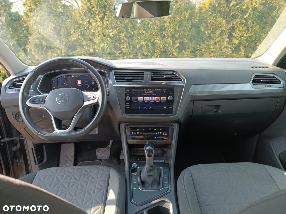 Volkswagen Tiguan - 6