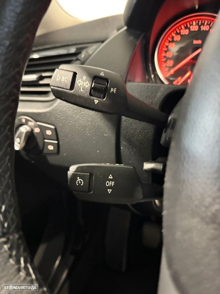 BMW X1 16 d sDrive Line Sport - 24