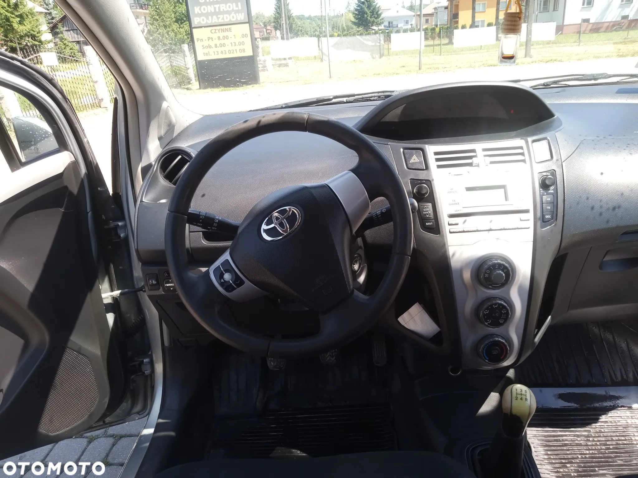 Toyota Yaris - 9