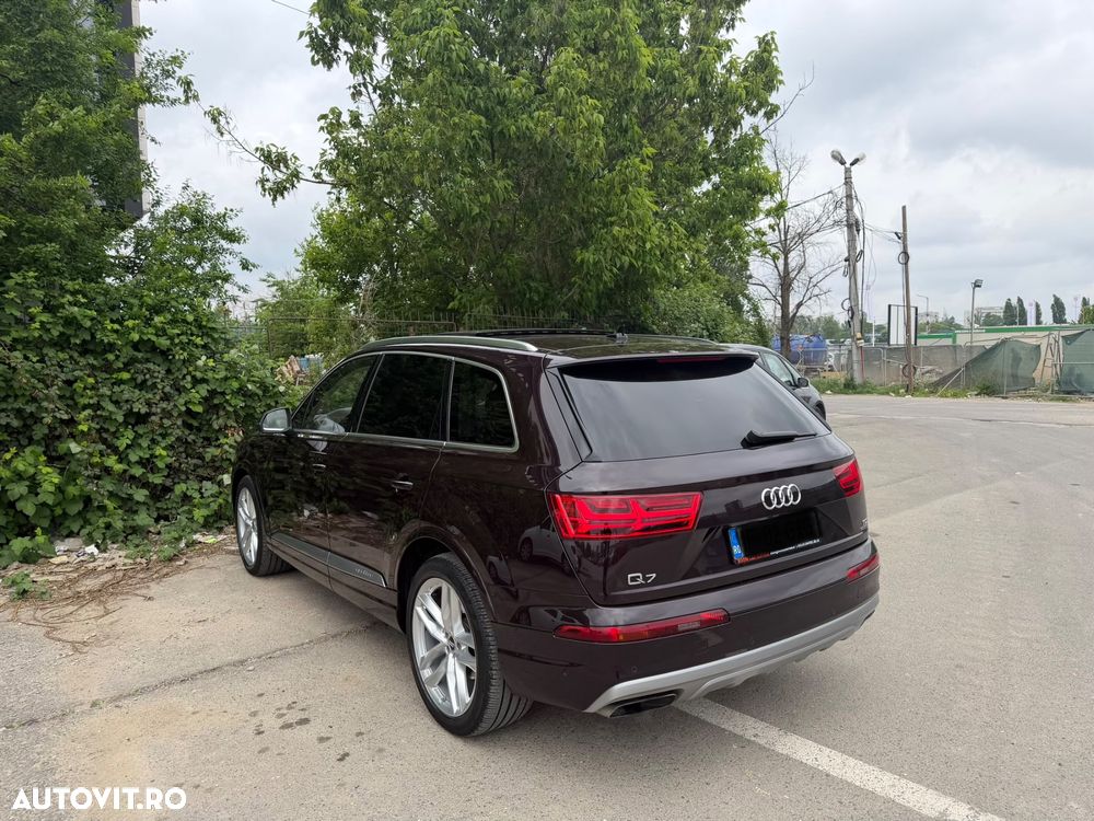 Audi Q7 - 3