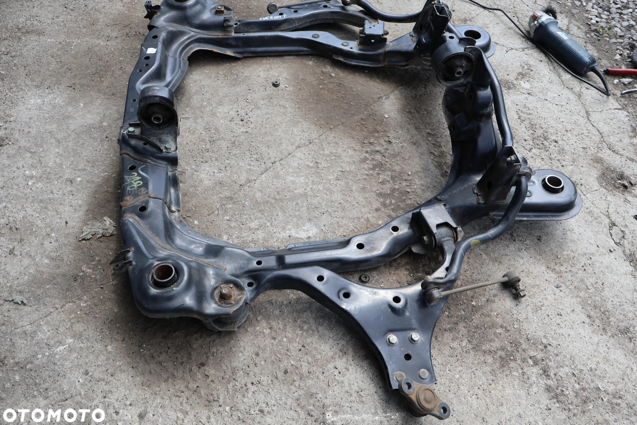 HYUNDAI TUCSON I KIA SPORTAGE II 04-2010R SANKI BELKA ZAWIESZENIA PRZÓD WÓZEK ŁADNA - 5