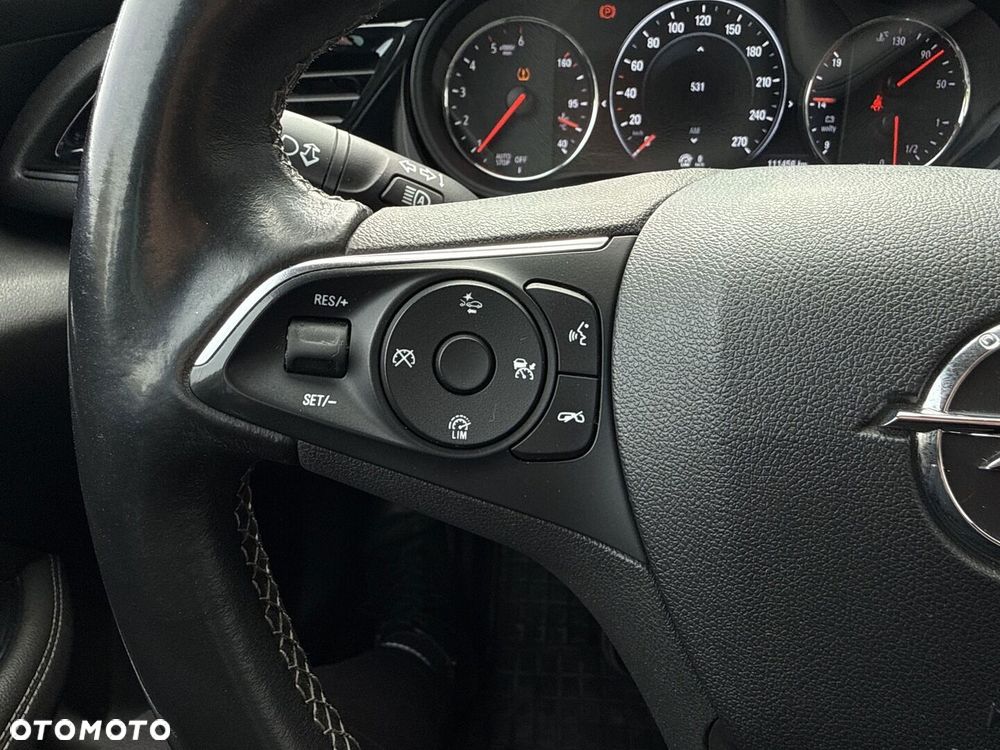Opel Insignia 2.0 CDTI Innovation S&S - 24