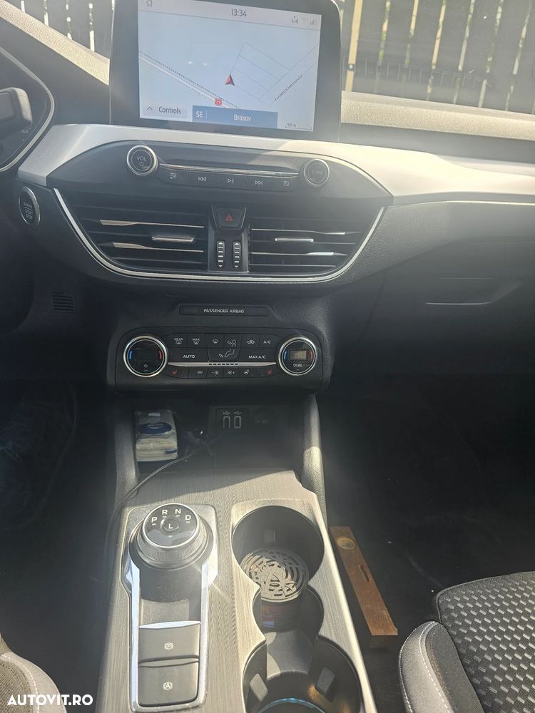 Ford Focus 1.0 EcoBoost Connected - 9