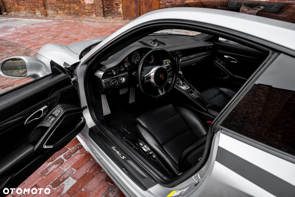 Porsche 911 - 2