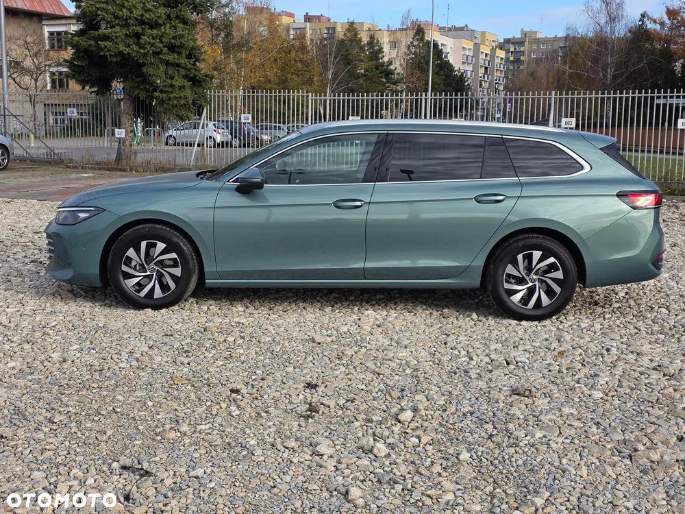 Volkswagen Passat 2.0 TDI SCR Business DSG - 5