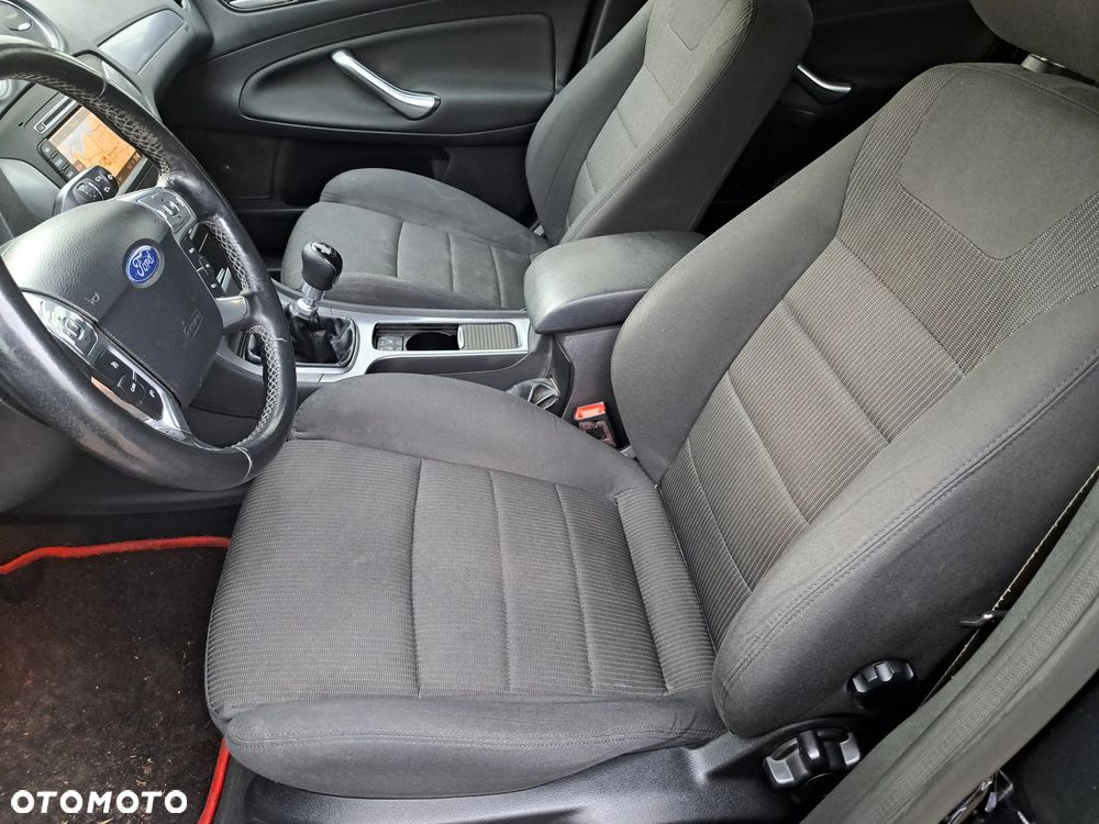 Ford Mondeo 2.0 TDCi Champions Edition - 14