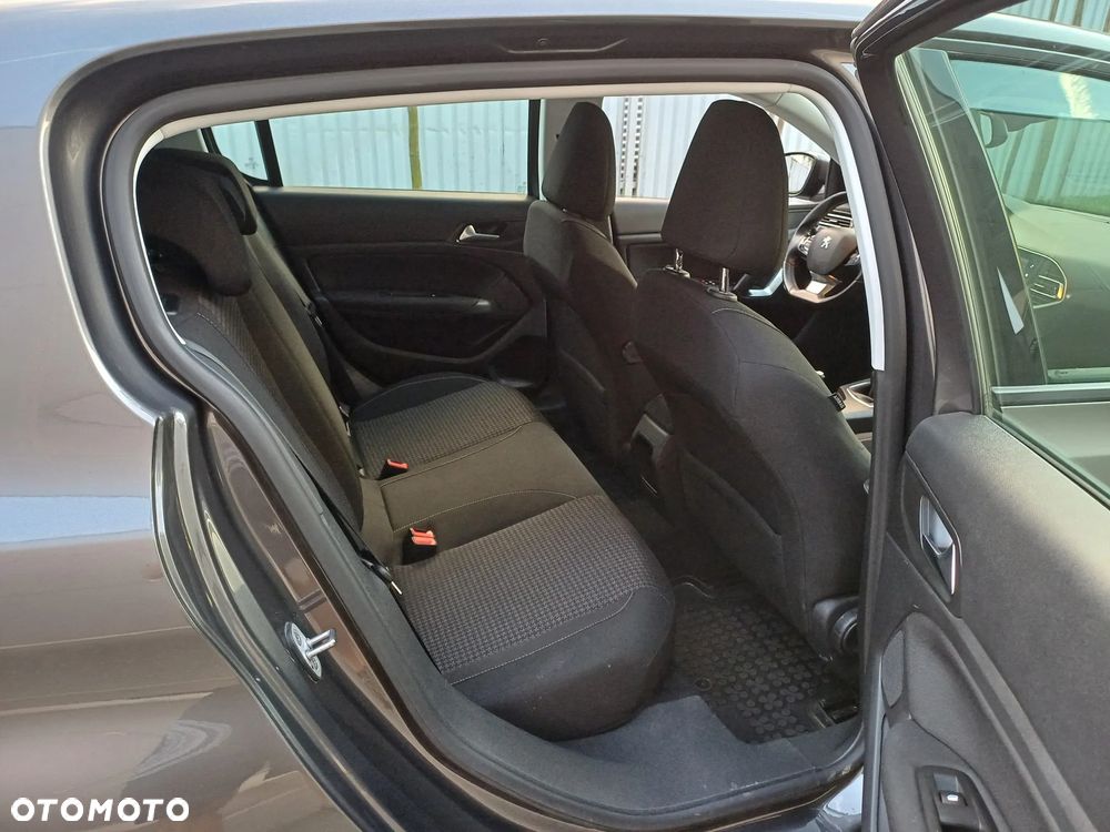 Peugeot 308 1.5 BlueHDi Active S&S - 17