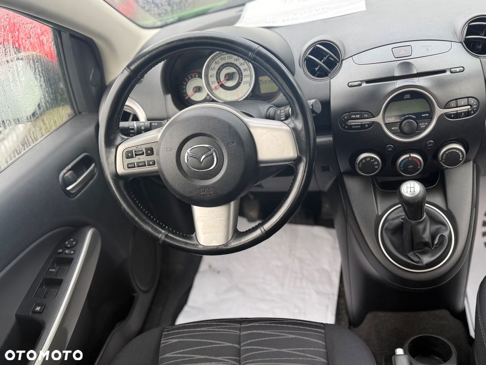 Mazda 2 1.3 Exclusive+ - 6
