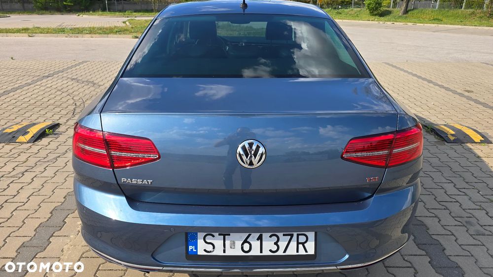 Volkswagen Passat 1.8 TSI BMT Highline DSG - 11