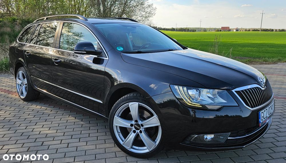 Skoda Superb 2.0 TDI 4x4 Ambition DSG - 4