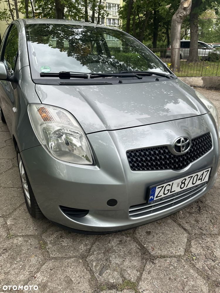 Toyota Yaris 1.3 Sol - 7