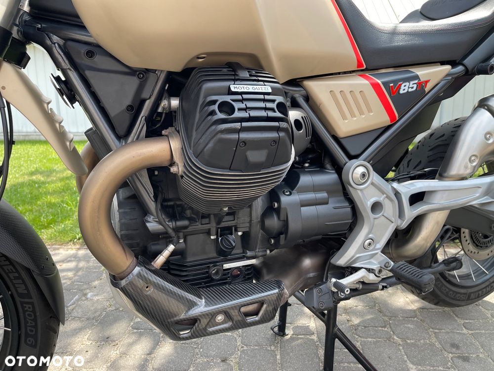 Moto Guzzi V85 - 29