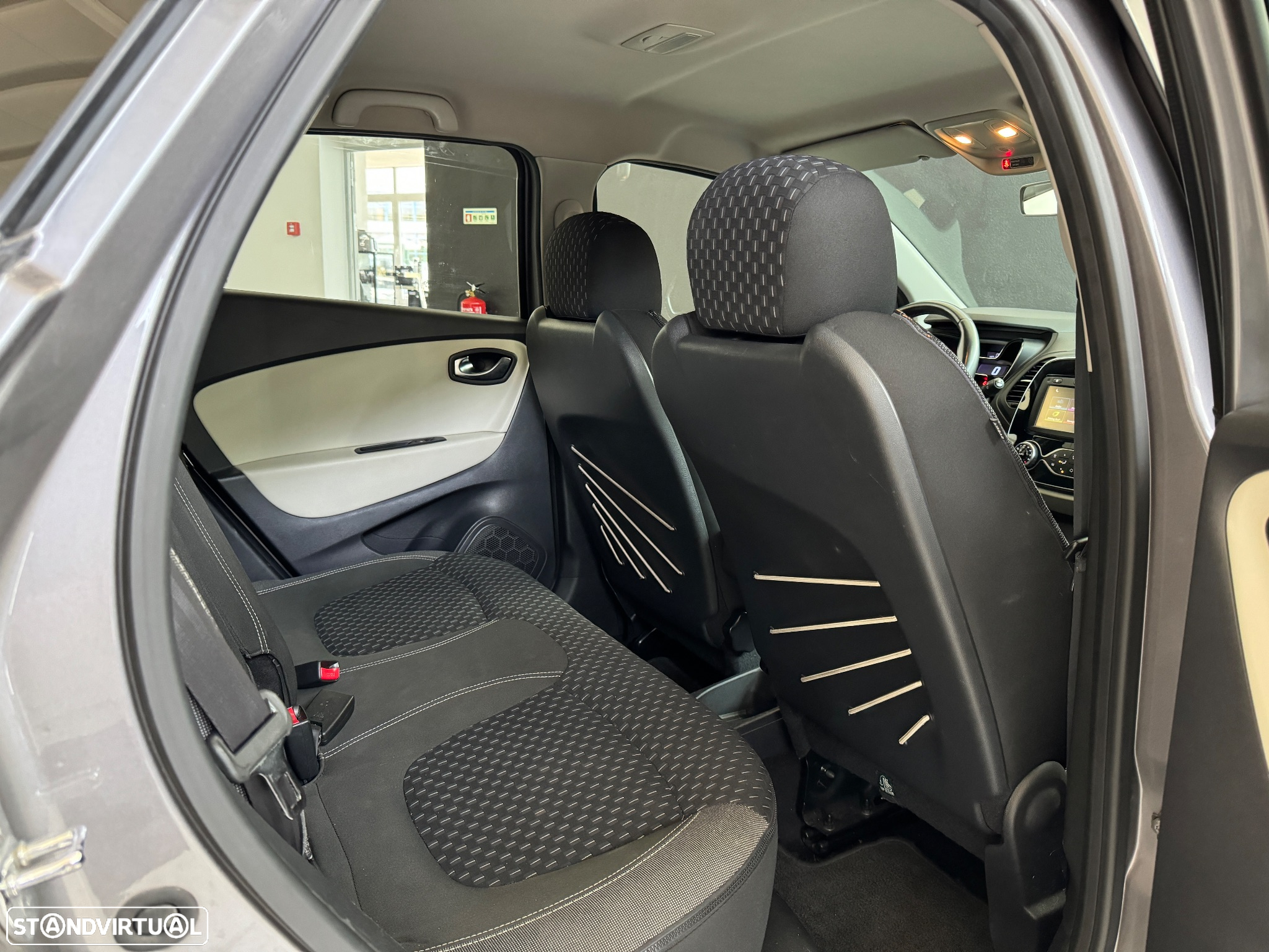 Renault Captur 0.9 TCE Expression - 6