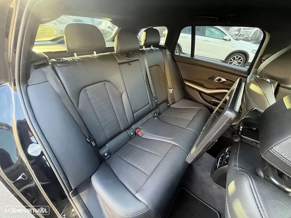 BMW 320 d Pack M Auto - 34