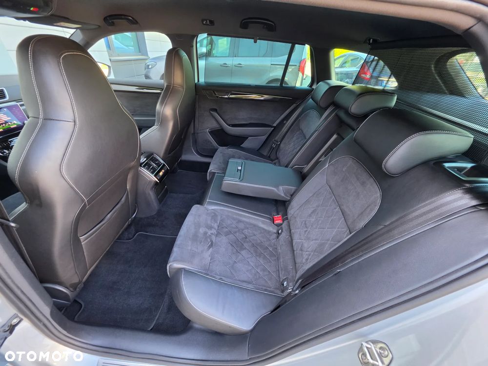 Skoda Superb 2.0 TSI 4x4 Sportline DSG - 7