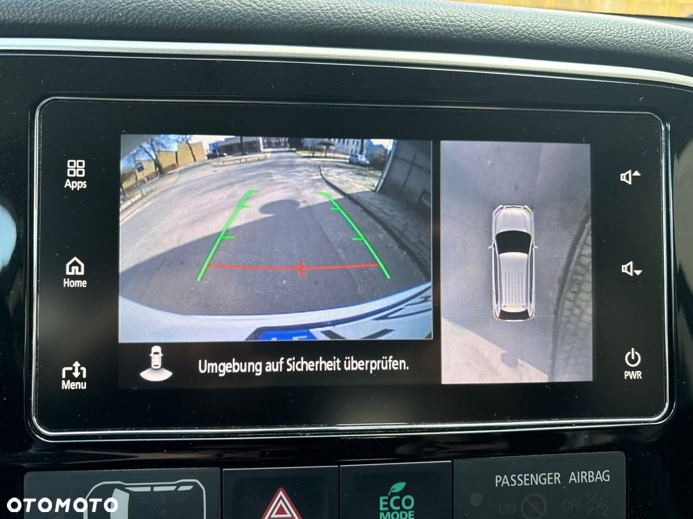 Mitsubishi Outlander 2.0 4WD Top - 8