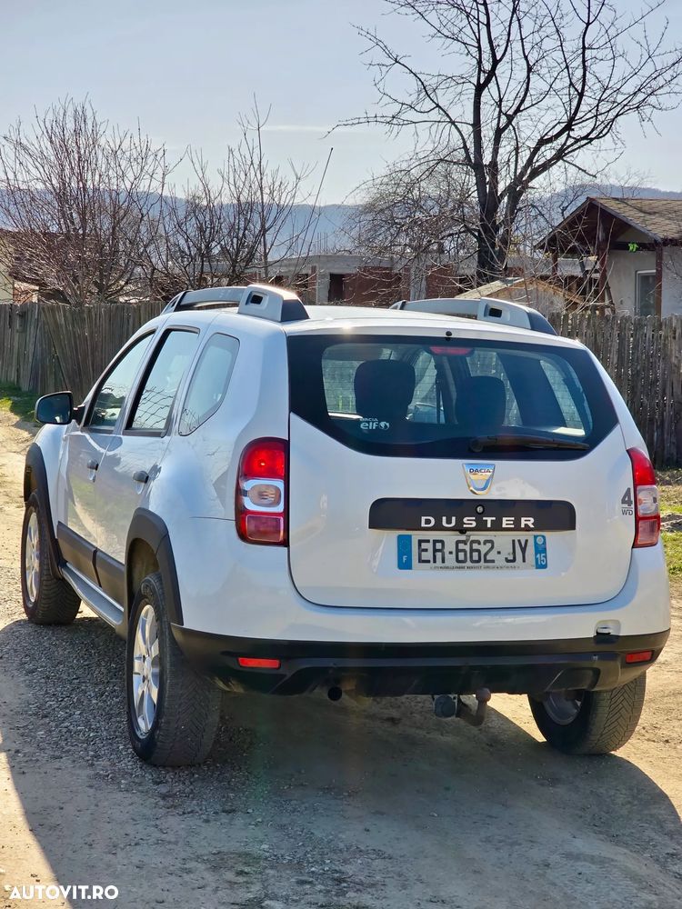Dacia Duster 1.5 dCi 4x4 Prestige - 4