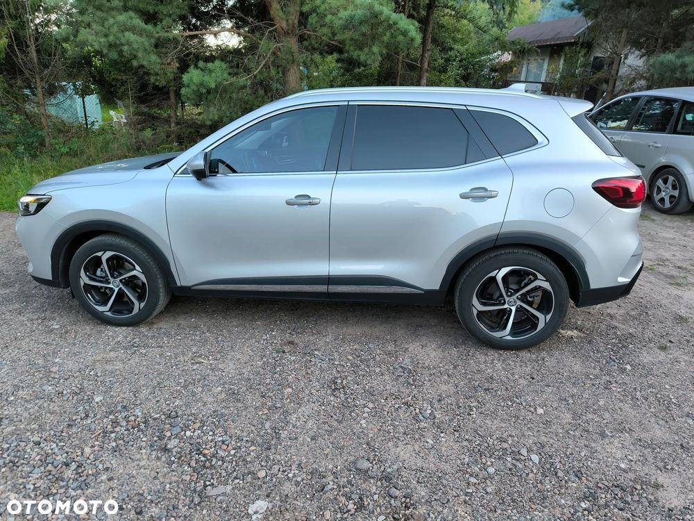 MG HS 1.5 T-GDI Exclusive DCT - 3