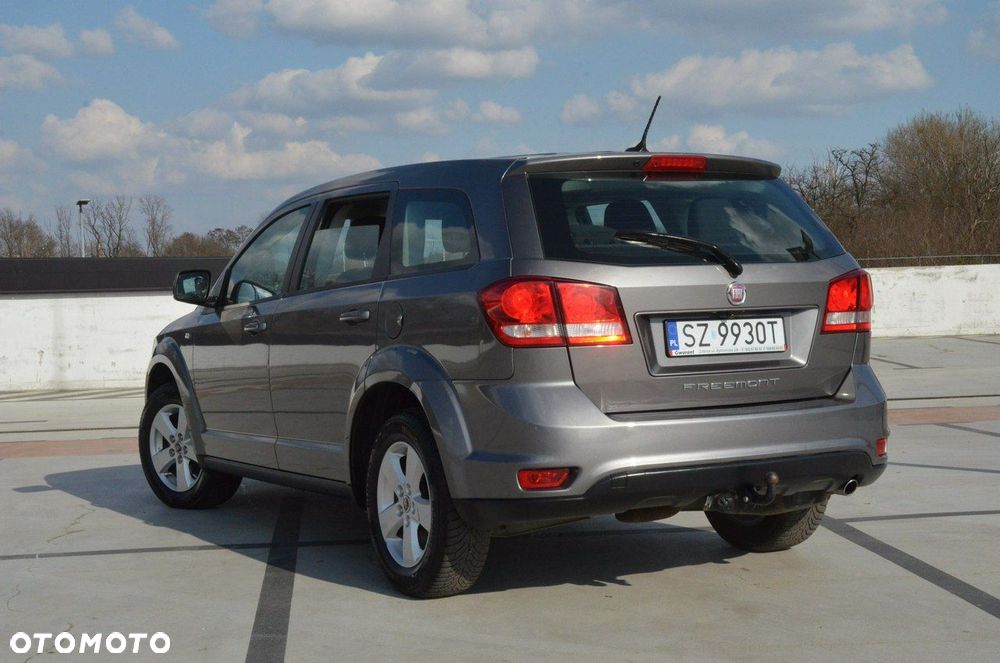 Fiat Freemont 2.0 Multijet Lounge - 14