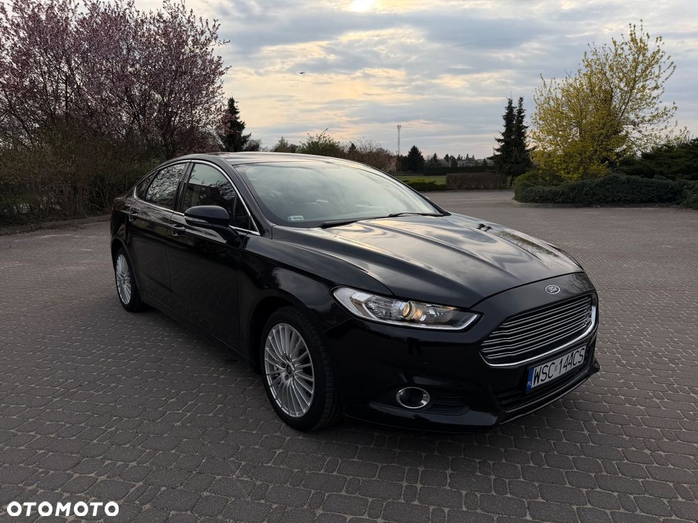 Ford Fusion - 4