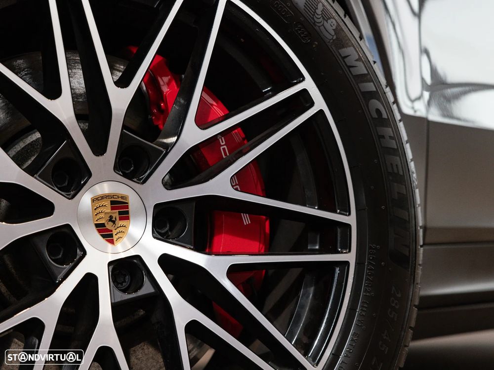 Porsche Cayenne S E-Hybrid Tiptronic S - 16